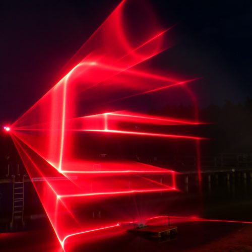 Lasershow Logo Sparkasse auf Wasserleinwand